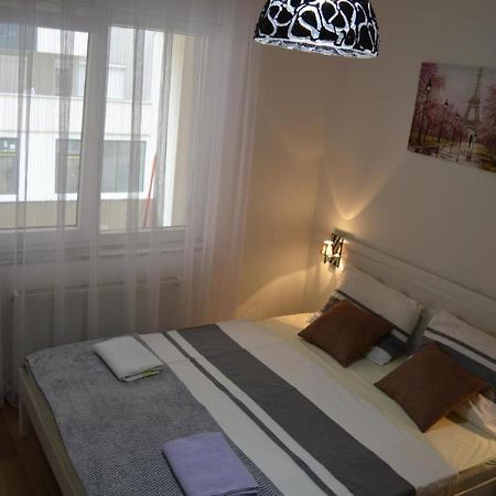 Prishtina Apartments Pristina Buitenkant foto