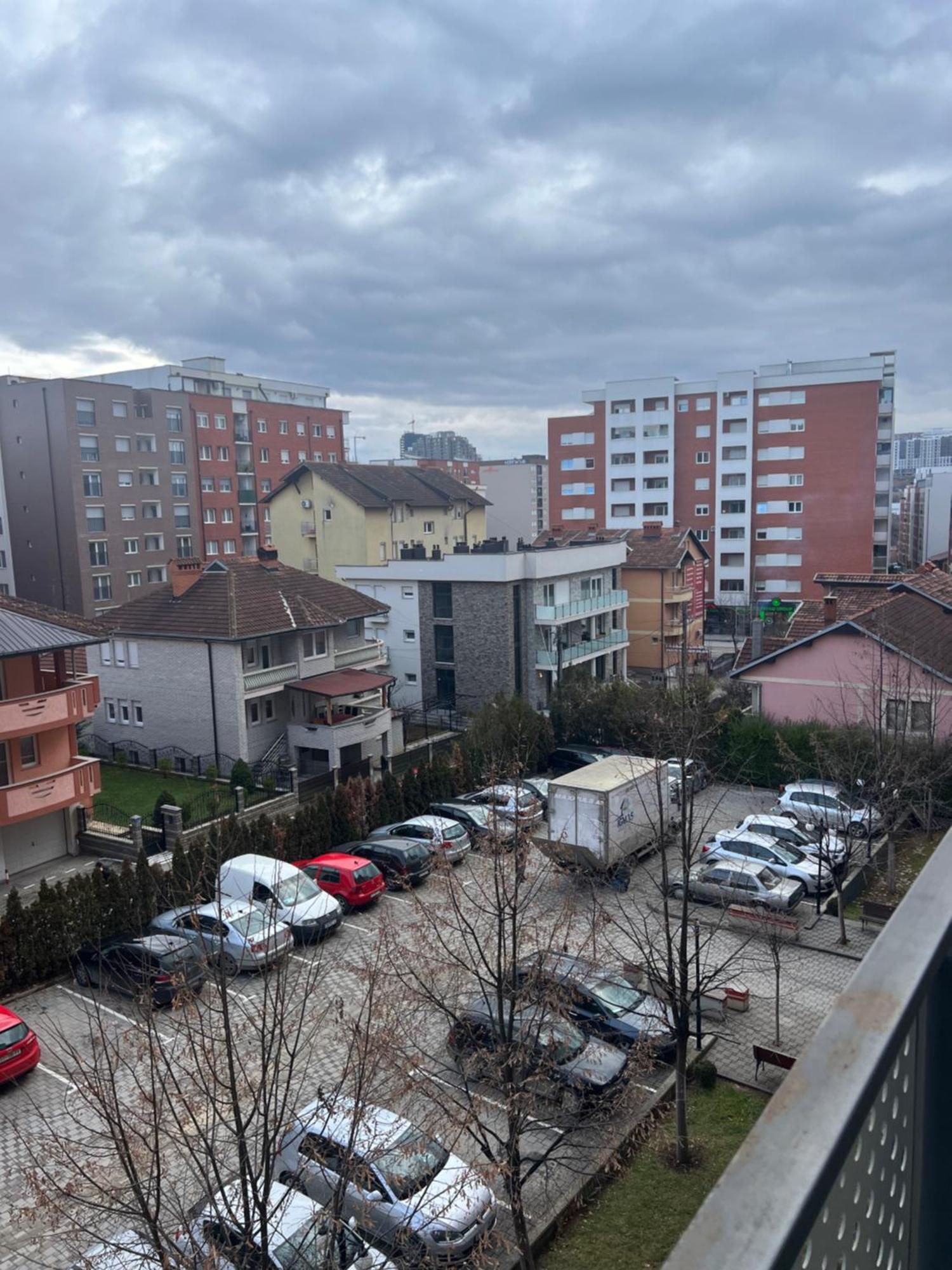 Prishtina Apartments Pristina Buitenkant foto