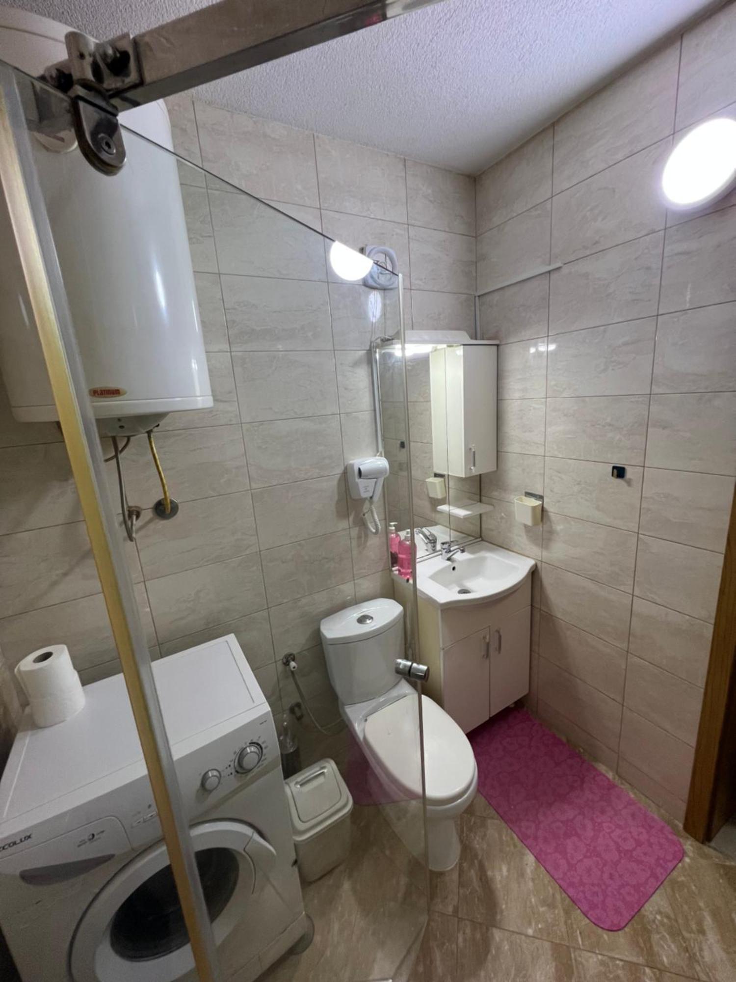 Prishtina Apartments Pristina Buitenkant foto